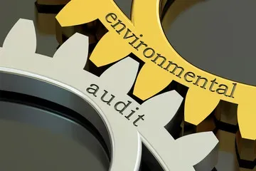 Auditoria ambiental interna e externa